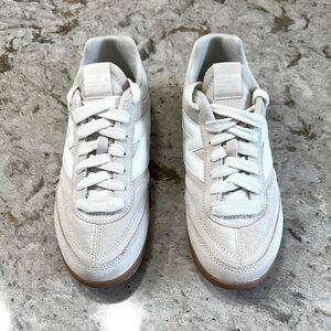 New Balance RC 42 White and Tan women’s Sneakers Size 7